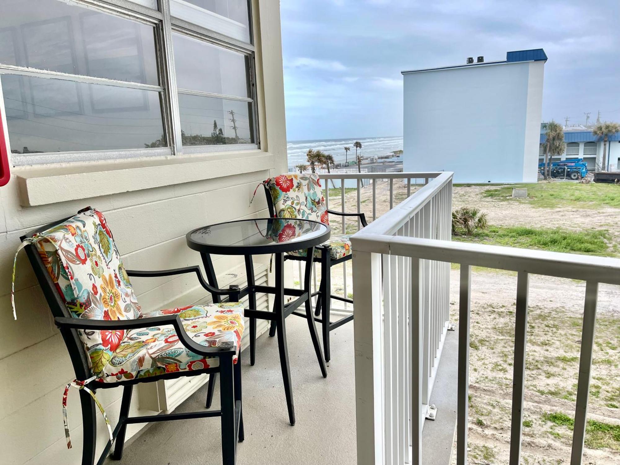 Sunset Studio Daytona Beachfront Exterior photo